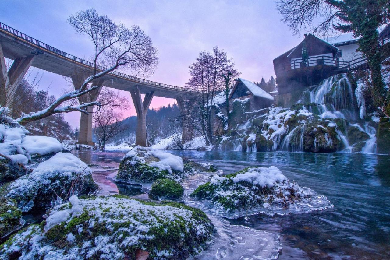 Villa Kuca Za Odmor Slunjcica Exterior foto