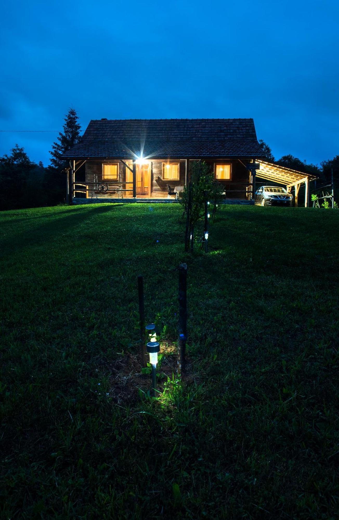 Villa Kuca Za Odmor Slunjcica Exterior foto