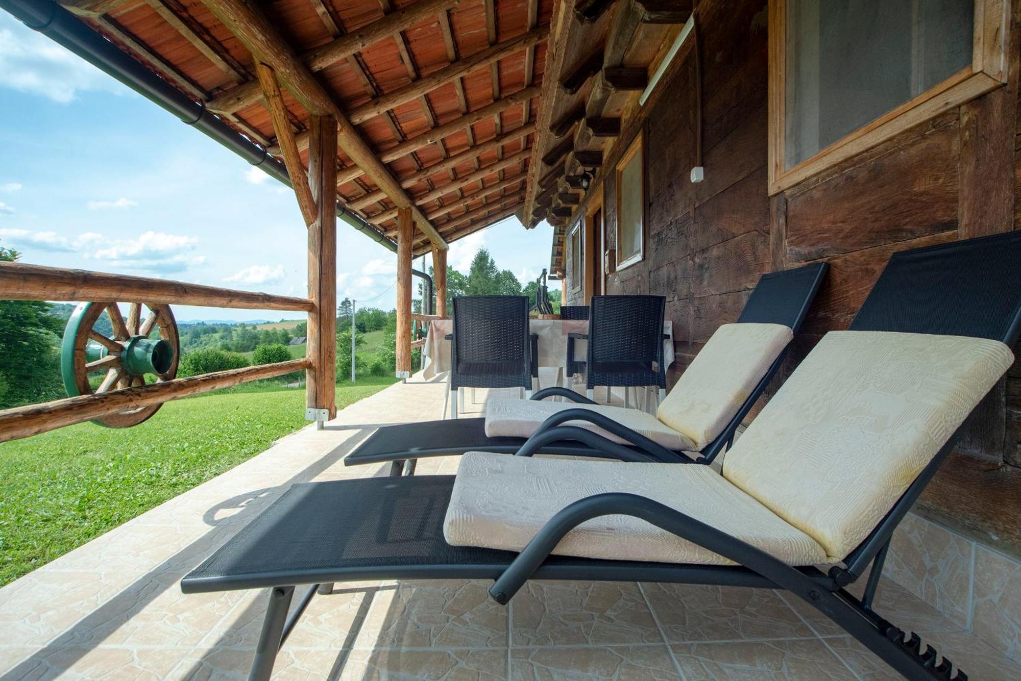 Villa Kuca Za Odmor Slunjcica Exterior foto